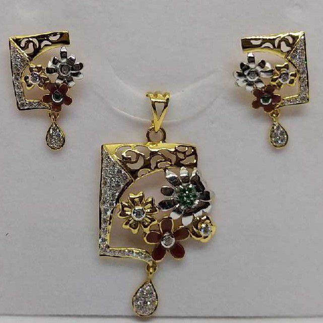22k/916 Attractive Gold Pendant Set