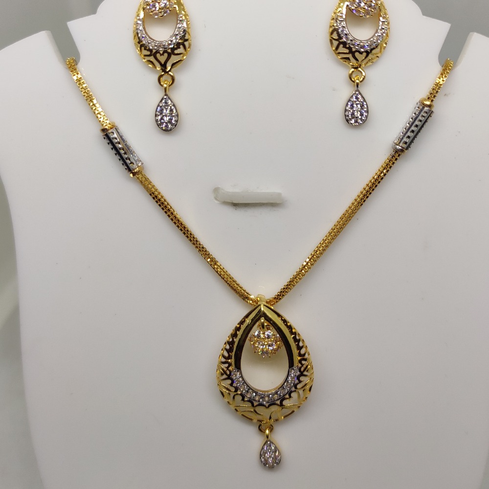 916 cz gold trendy necklace Set  sog-n010