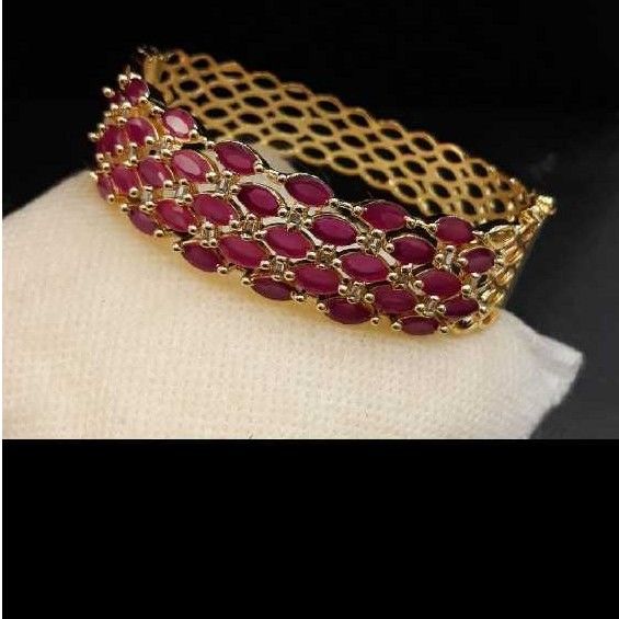 Fancy ladies Bracelet