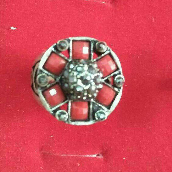 Gold Fancy Ring