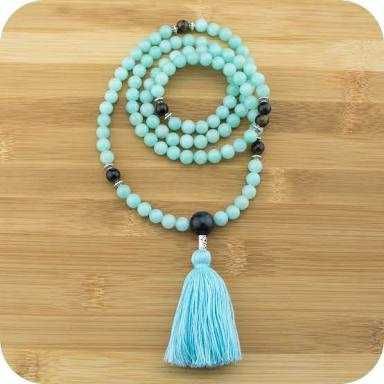 Attractive Beads Necklace