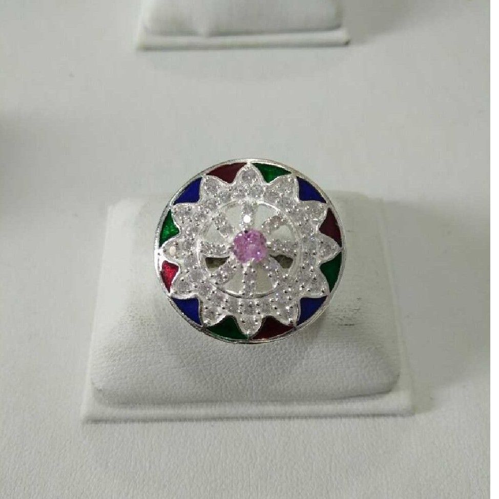 Silver Modern Ladies Indian Shiny Ring