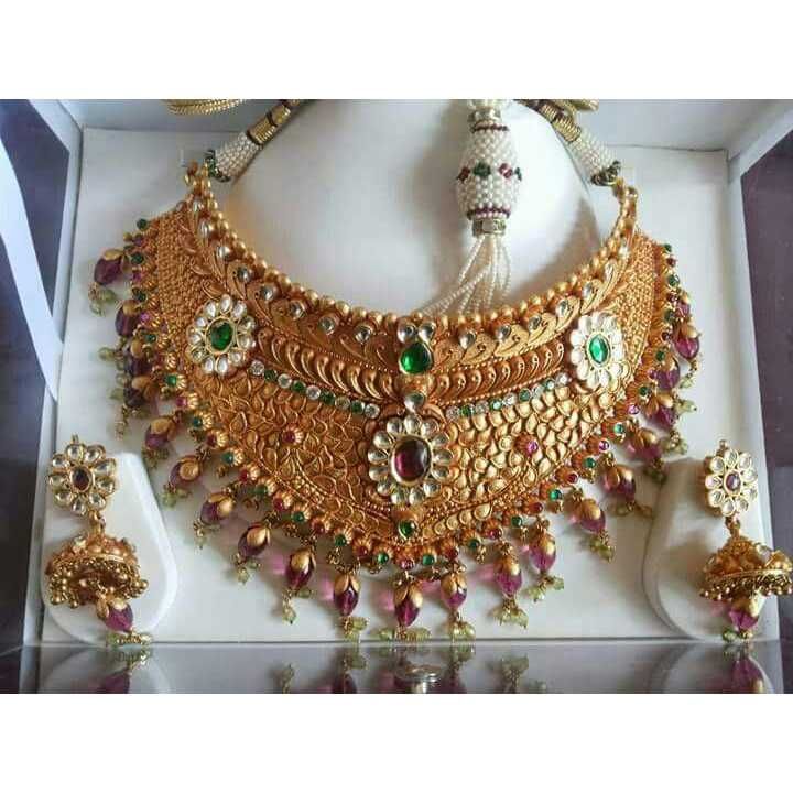 Full Necklace Set