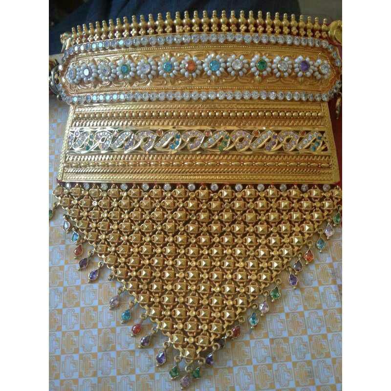 Gold Designer Jodhpuri Vertical Kanta