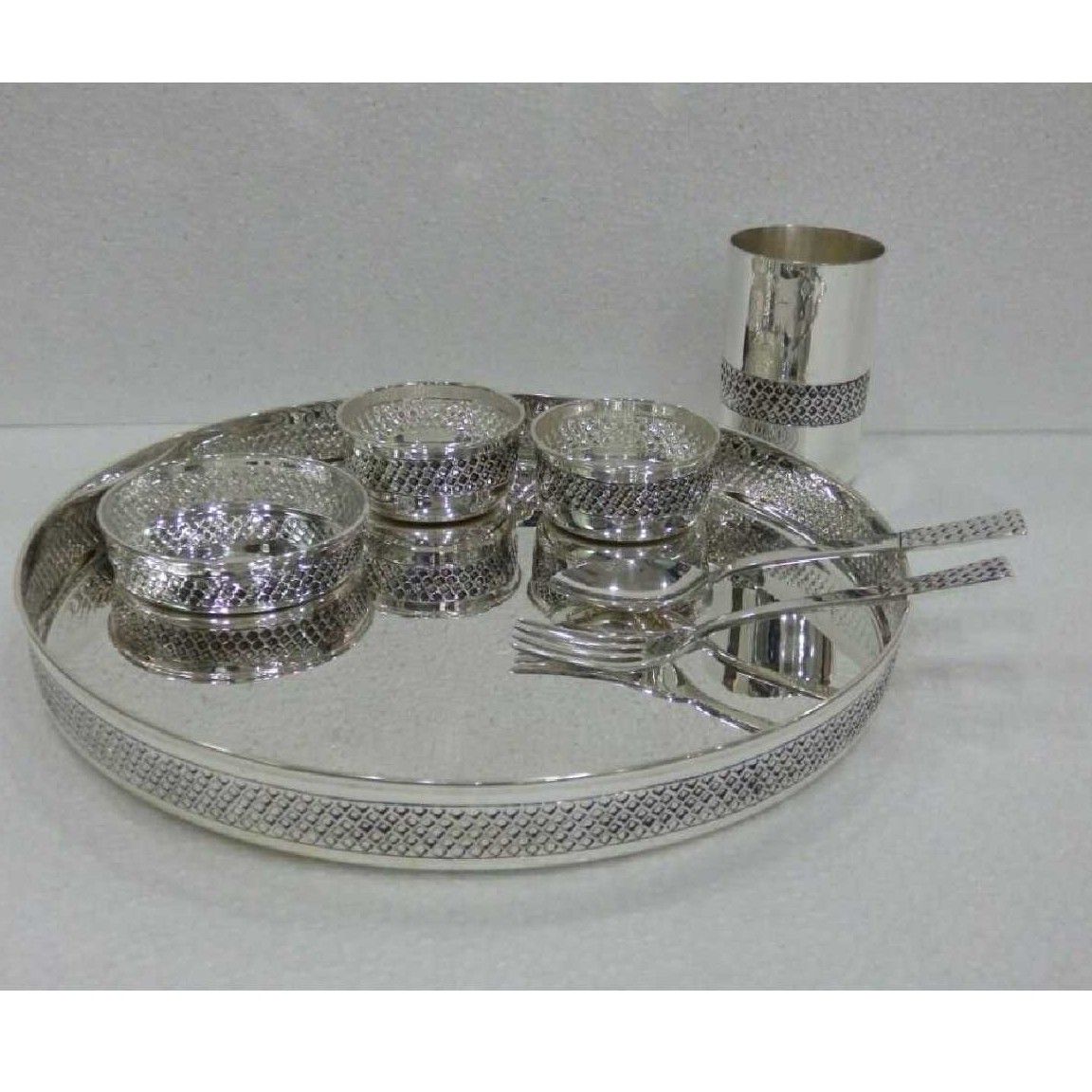 Silver Modern Utensil Dinner Set