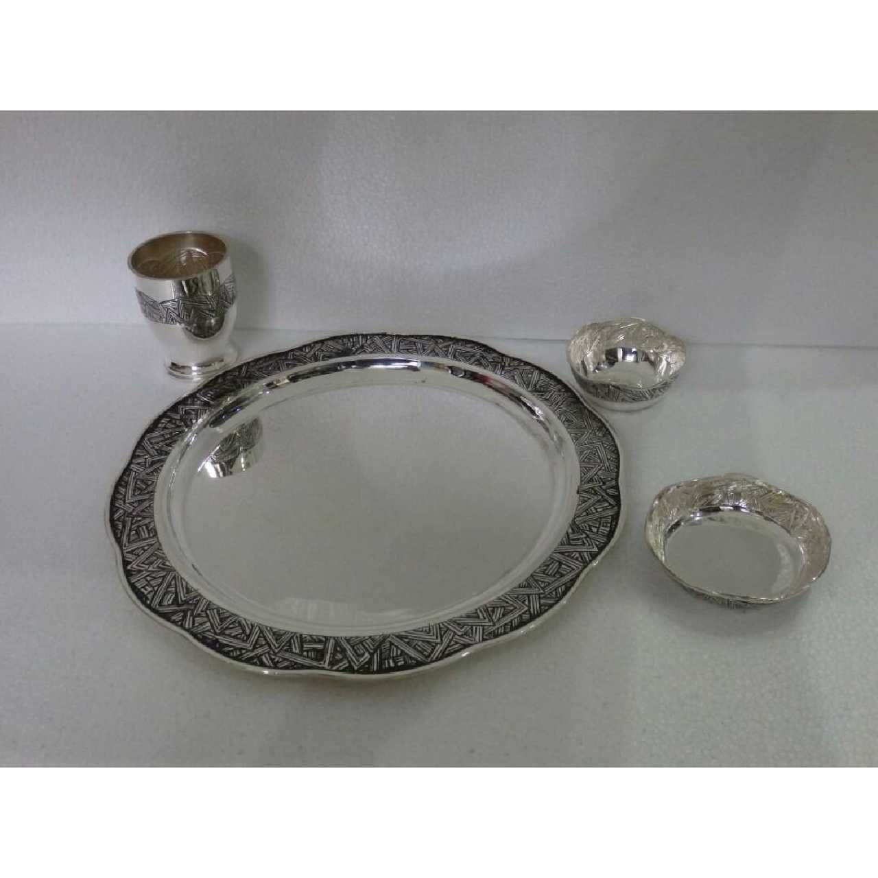 Silver Fancy Utensil Dinner Set
