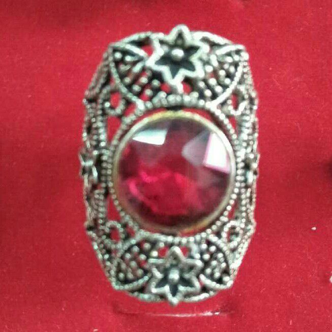 Fancy Artificial Ring