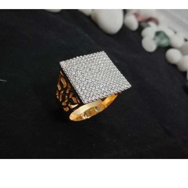22KT Yellow Gold Diamond Gents Ring