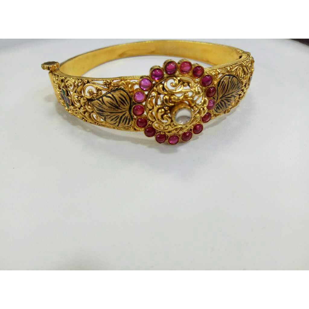 Ladies Kada