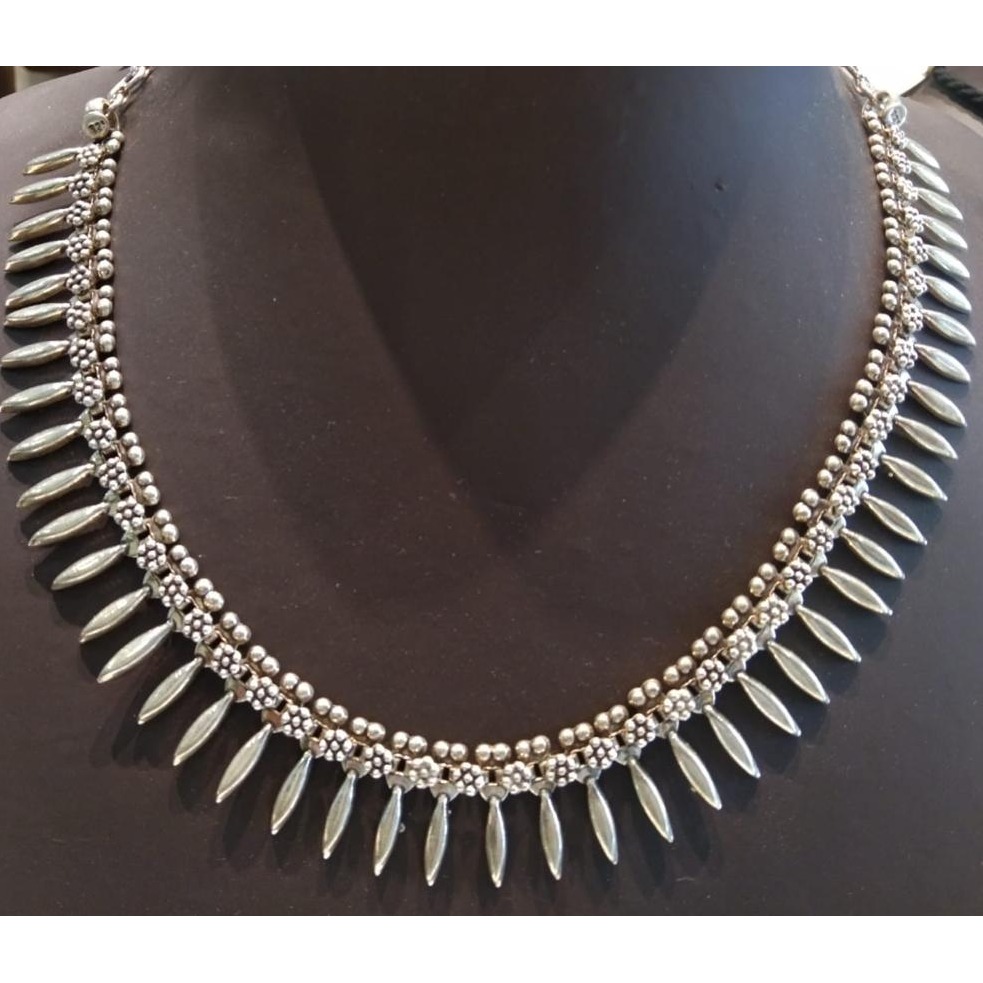 Silver New Stylish Necklace