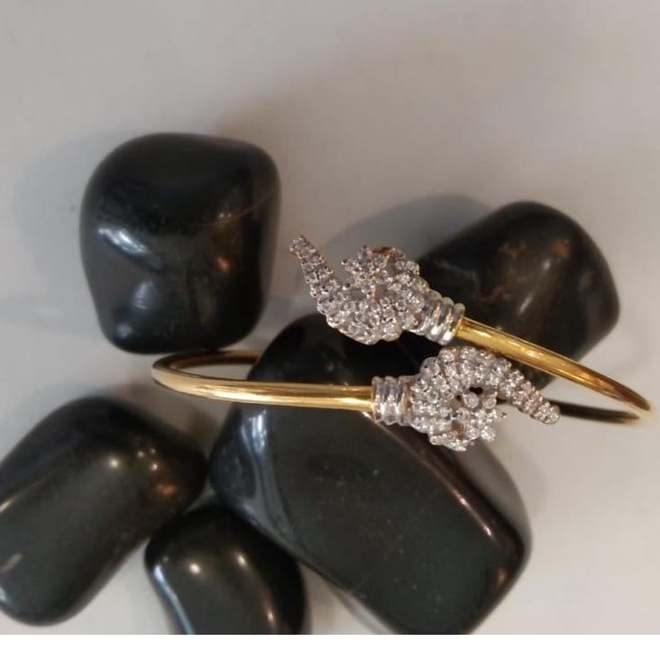 22KT Gold Classic Design Bracelet