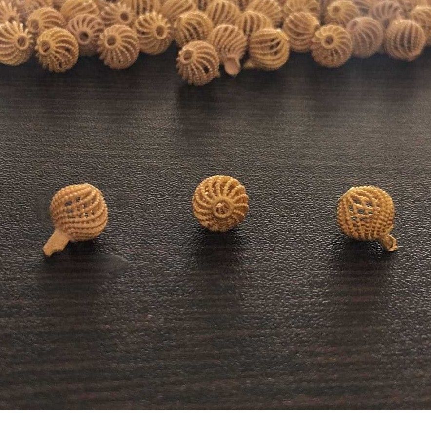 22K Gold Antique Hollow Para