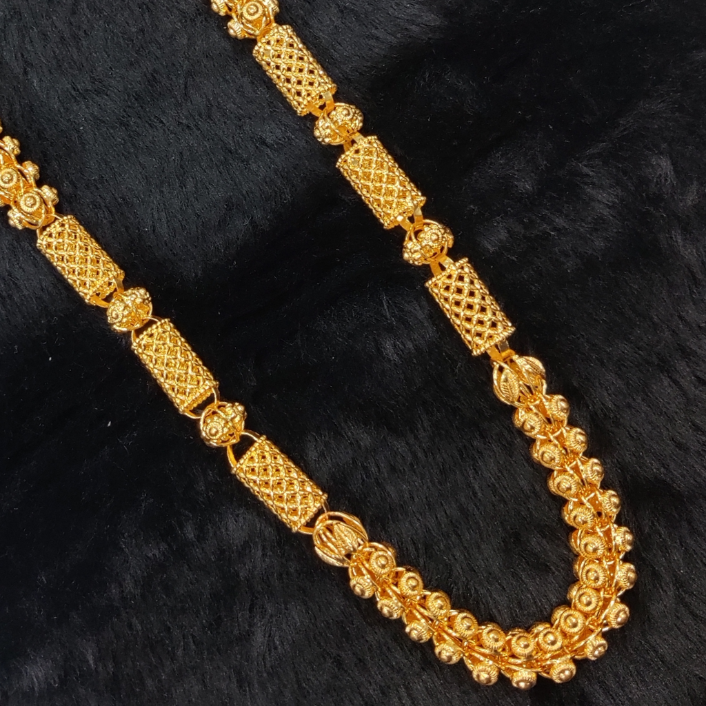 916 Gold Fancy Gent's Super Hollow Chain