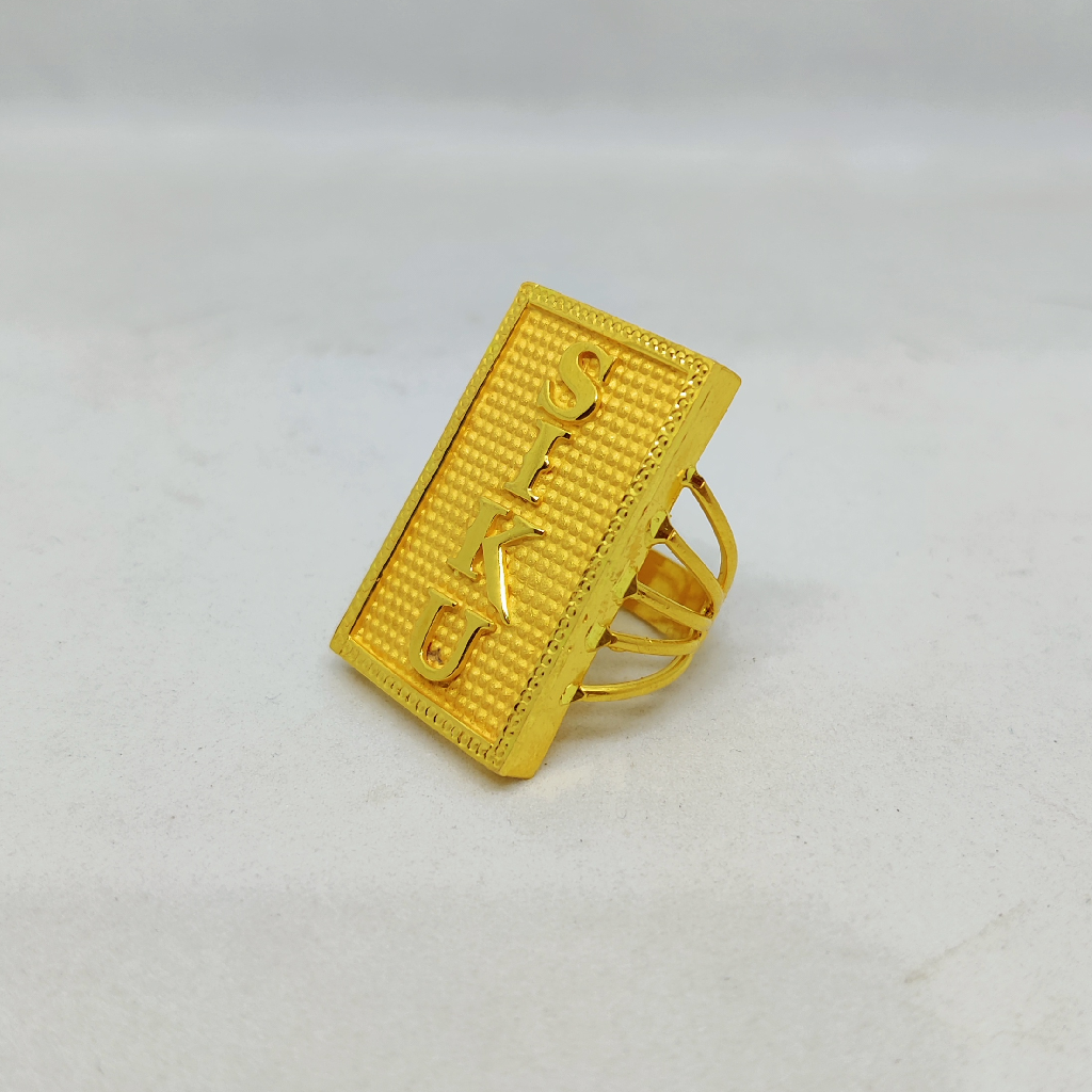 916 Gold Fancy Gent's Ring