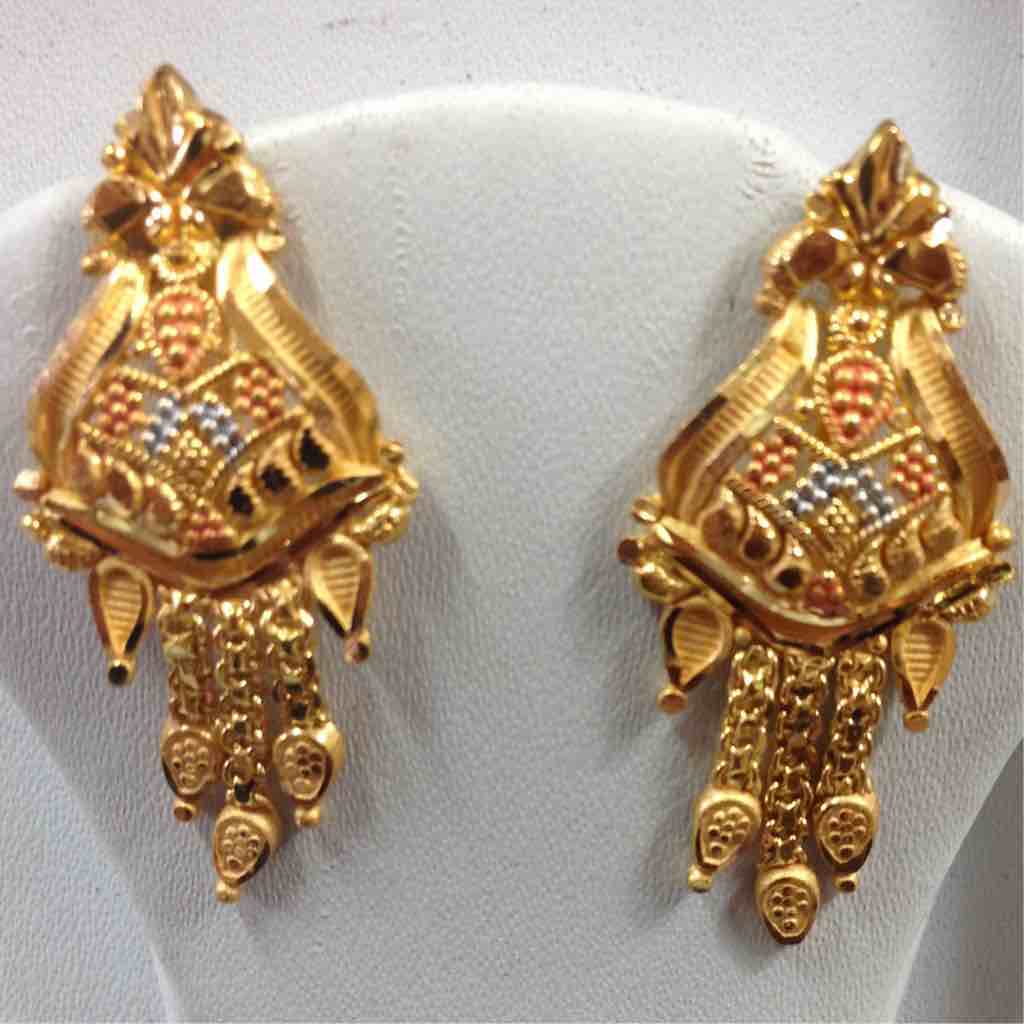 Indian traditional Design Gold Ladies Earrings