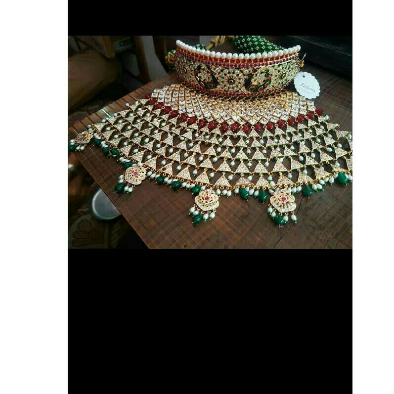 Traditional Rajputi aadh