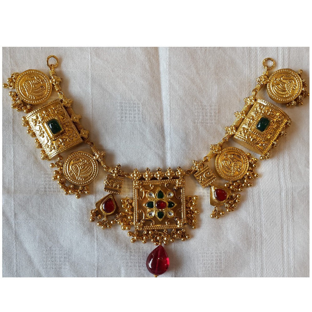 Fancy Gold Necklace Set