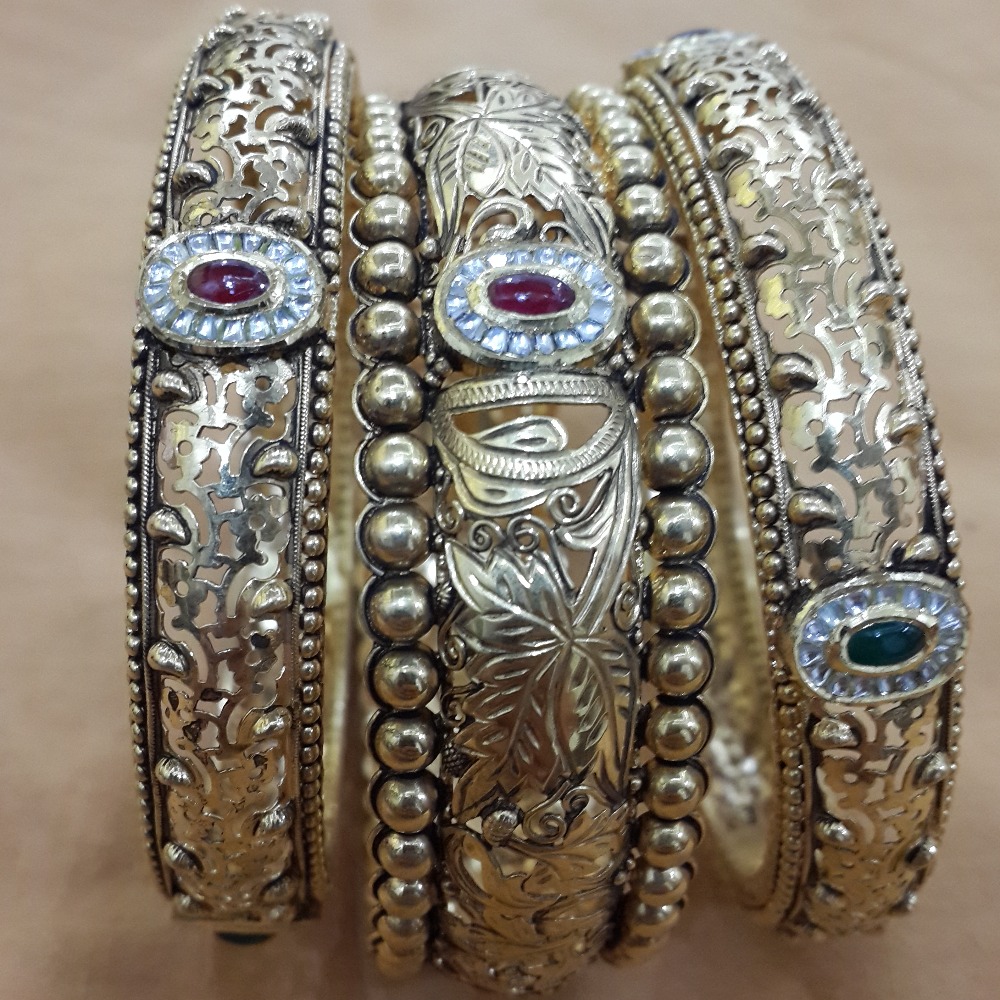 Fancy Bridal Bangles - Image 3