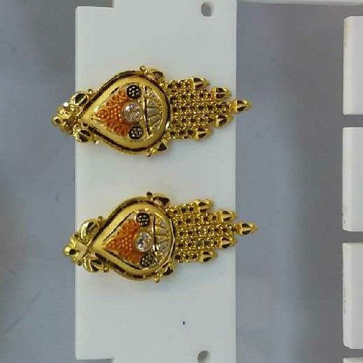 22K / 916 Gold Ladies Attractive Earrings