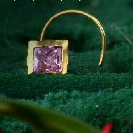 18kt Gold Designer Ladies Nath