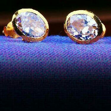 18kt Gold Fancy Ladies Earrings