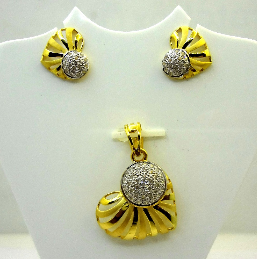 lovely heart 22kt gold pendant set