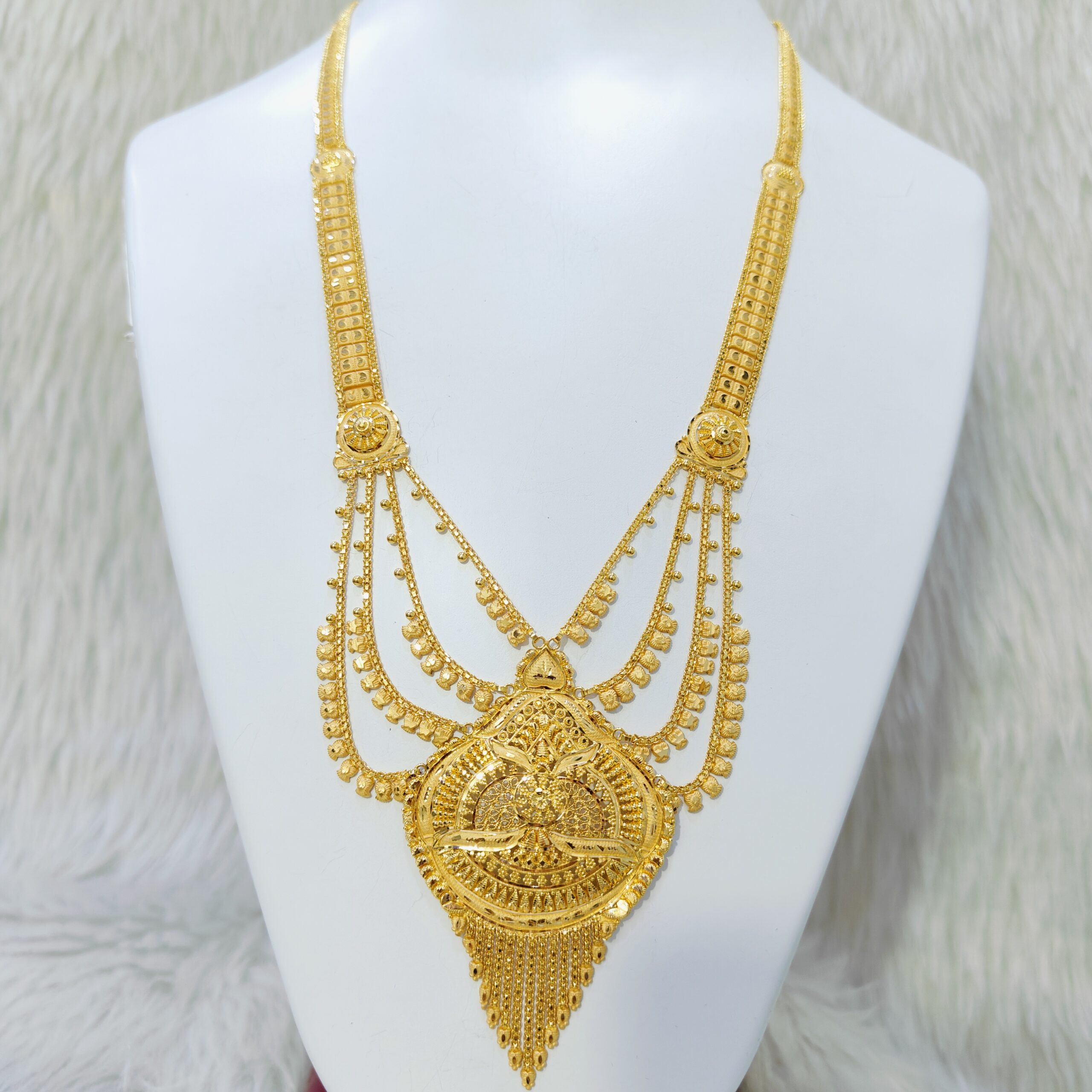 916 Gold Temple Design Rani Haar