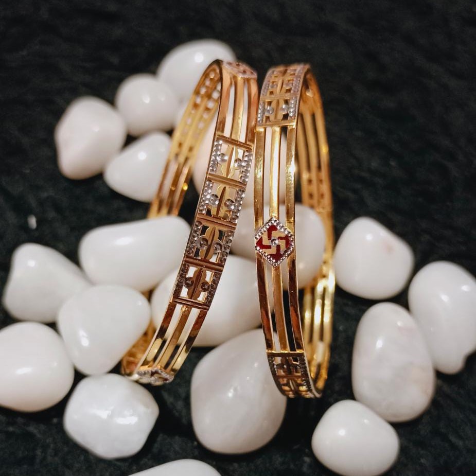 22K Gold Fancy Kadli Bangle