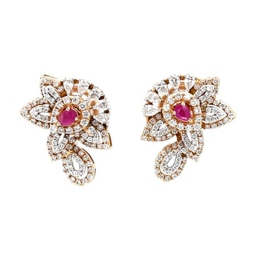 750 Gold Diamond Dazzle Earring
