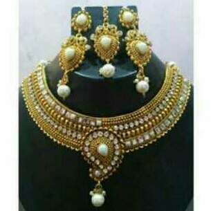 Fancy Necklace Set
