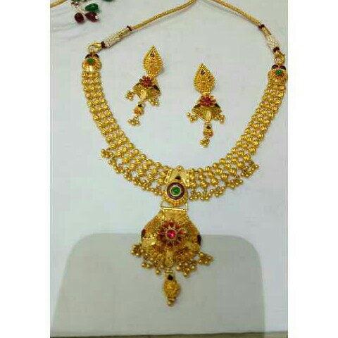 22KT Designer Gold Necklace Set