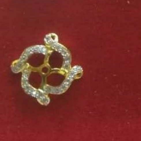18KT Gold Antique Tops