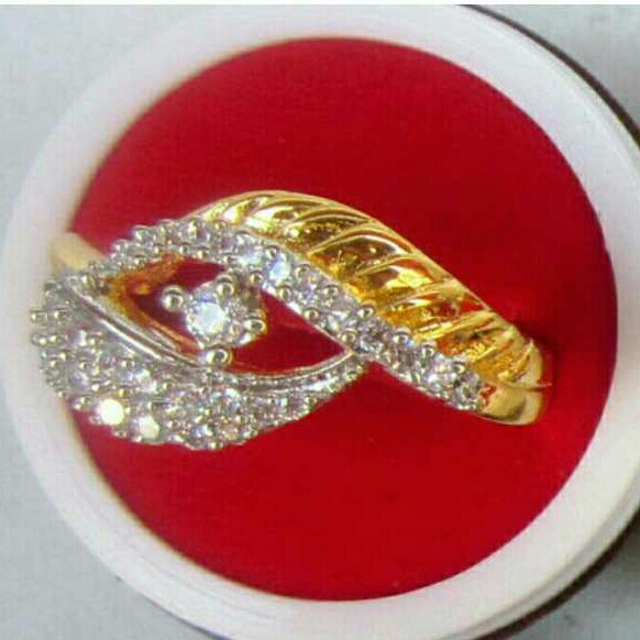 Fancy Diamond ring