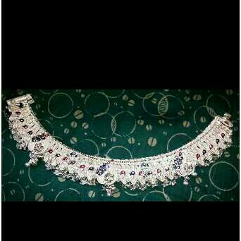 Fancy Silver Payal
