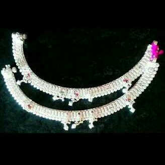 Fancy Silver Payal