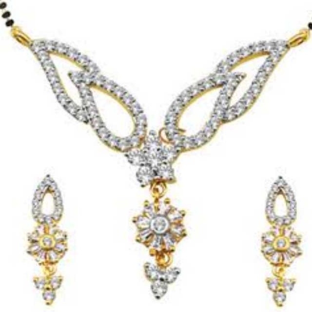 Fancy Necklace Set