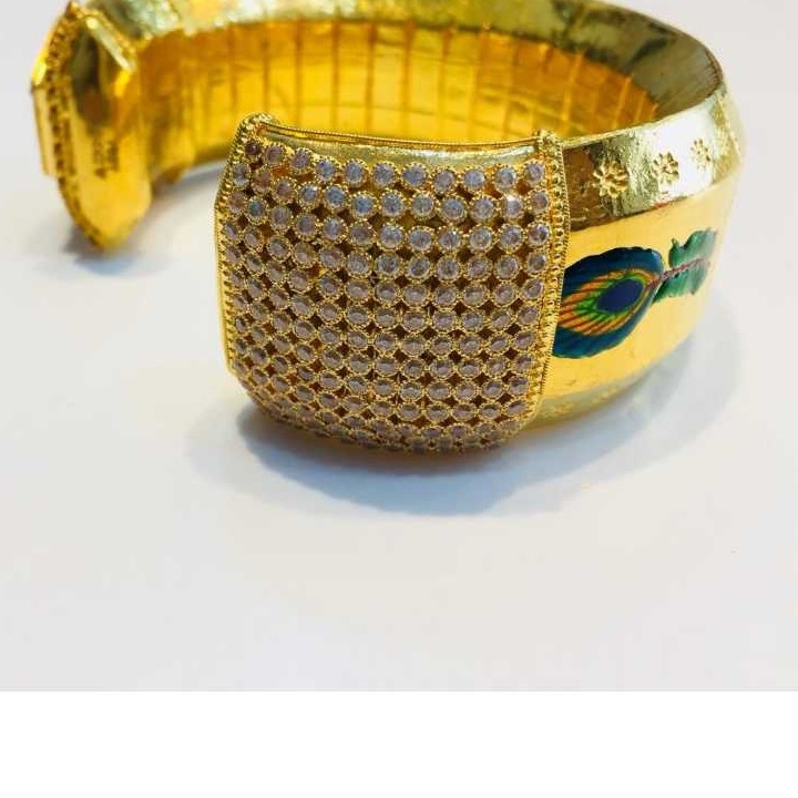 22K Gold Indian Fancy Bharwadi Kada