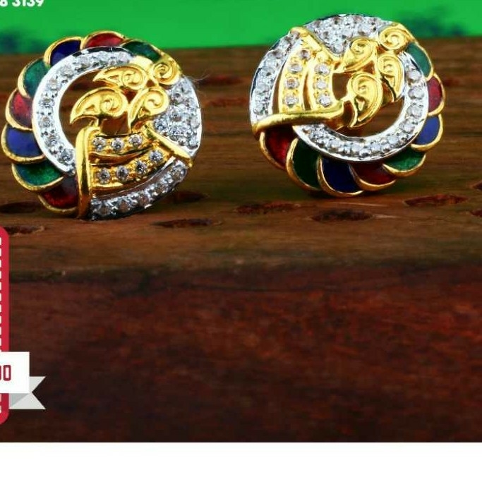 22KT Gold Ladies Fancy Earring