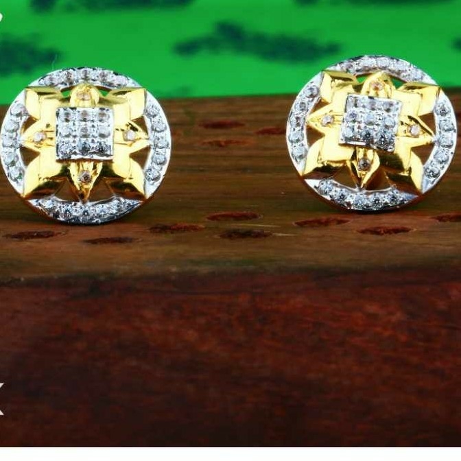 22KT Gold Ladies Fancy Earring