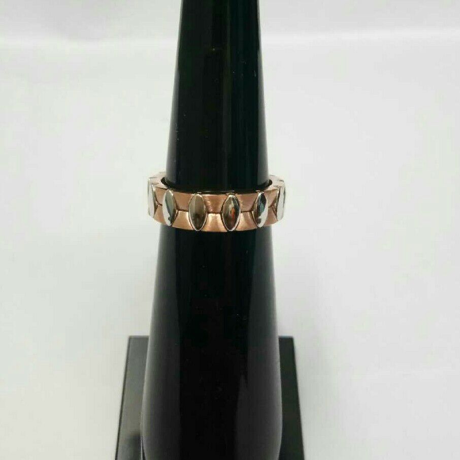 18KT/750 Rose Gold Stylish Ring