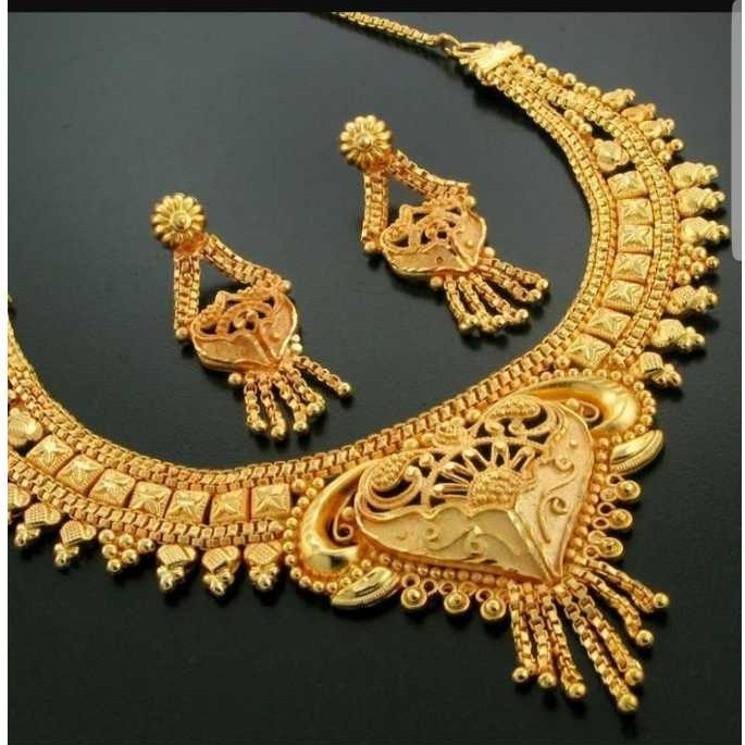 Fancy Necklace Set