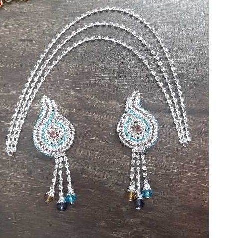 Fancy Sari Pin