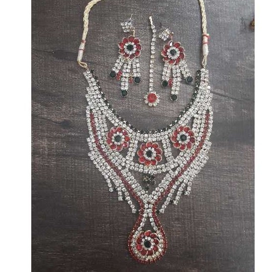Fancy Diamond Set
