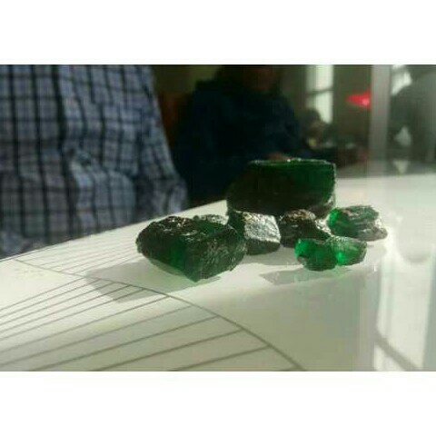 3000ct emerald green emerald-panna - Image 5