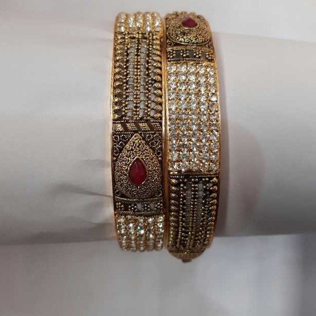 Fancy Bangle