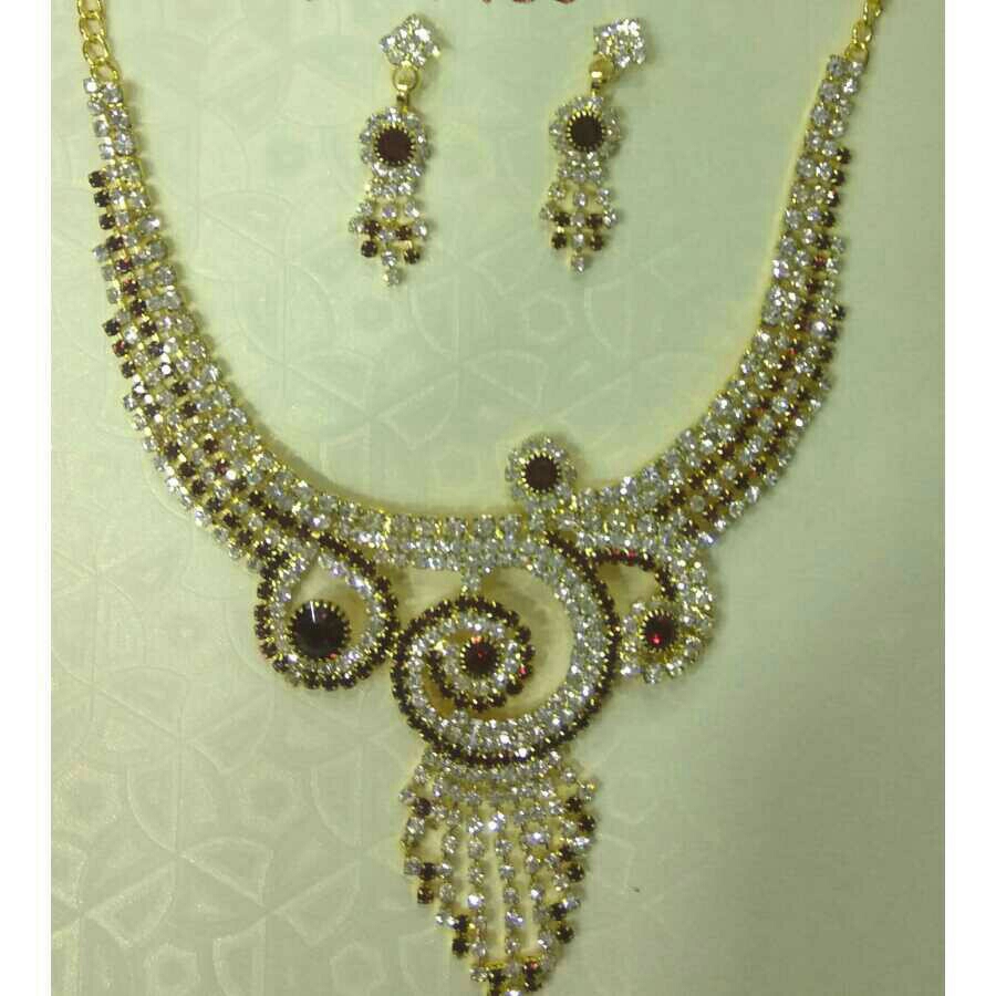 Diamond Necklace Set