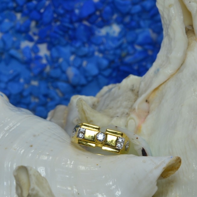 Ladies Ring