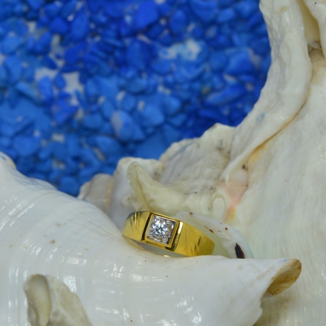 Ladies Ring