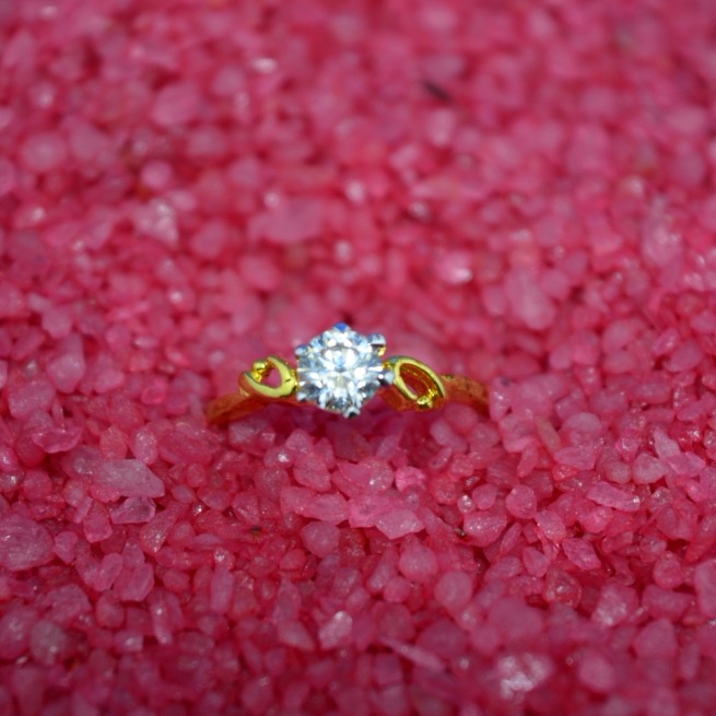 Ladies Ring