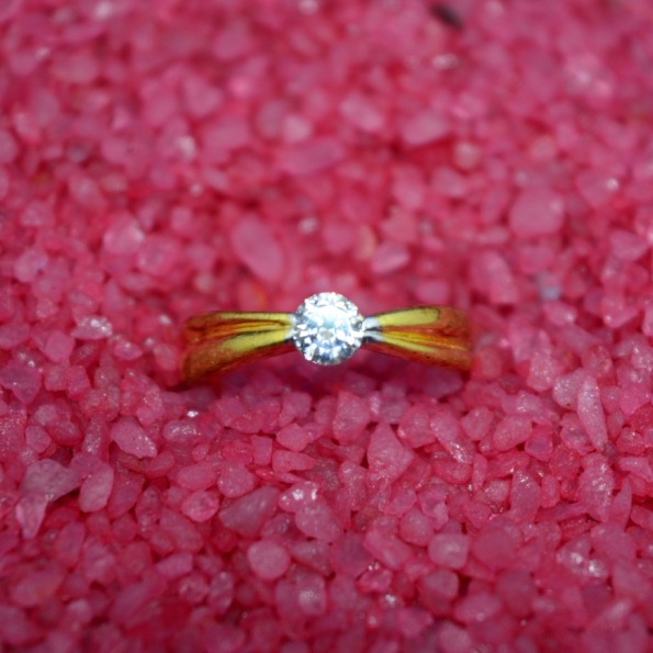Ladies Ring